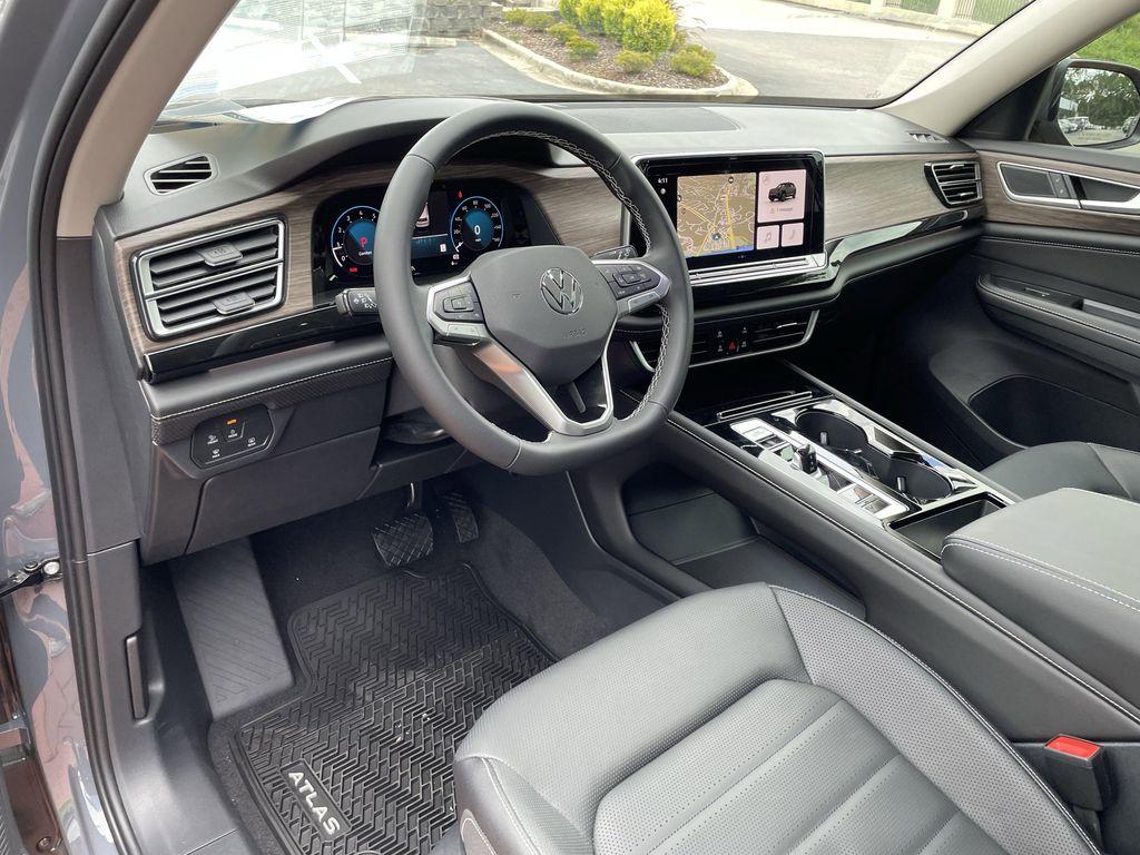 new 2026 Volkswagen Atlas car, priced at $49,582