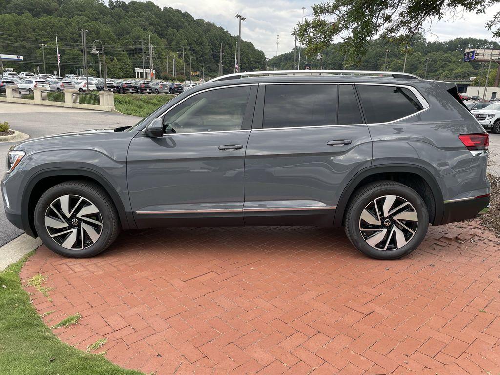 new 2026 Volkswagen Atlas car, priced at $49,582
