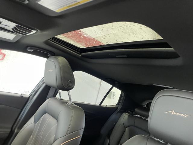 new 2025 Buick Envista car, priced at $31,335