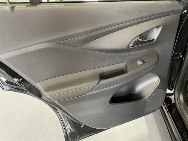 new 2025 Buick Envista car, priced at $31,335