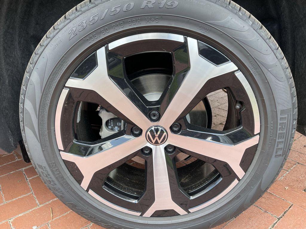 new 2025 Volkswagen Tiguan car, priced at $35,260