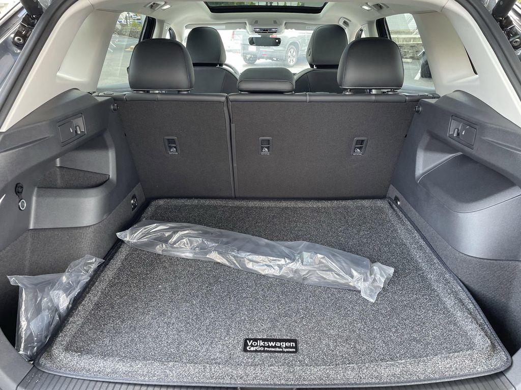 new 2025 Volkswagen Tiguan car, priced at $35,260