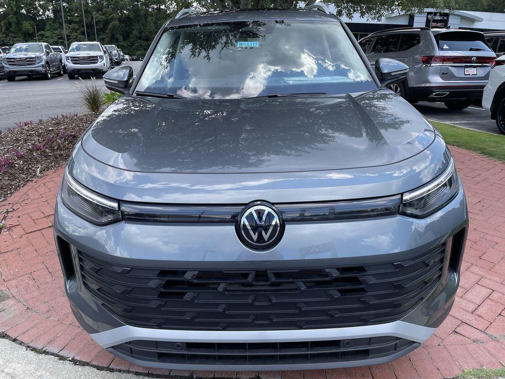 new 2025 Volkswagen Tiguan car, priced at $35,260