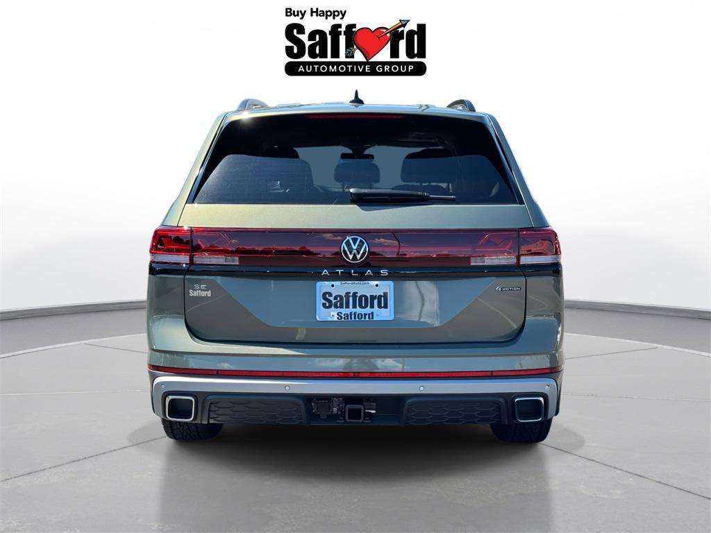 new 2025 Volkswagen Atlas car, priced at $47,946
