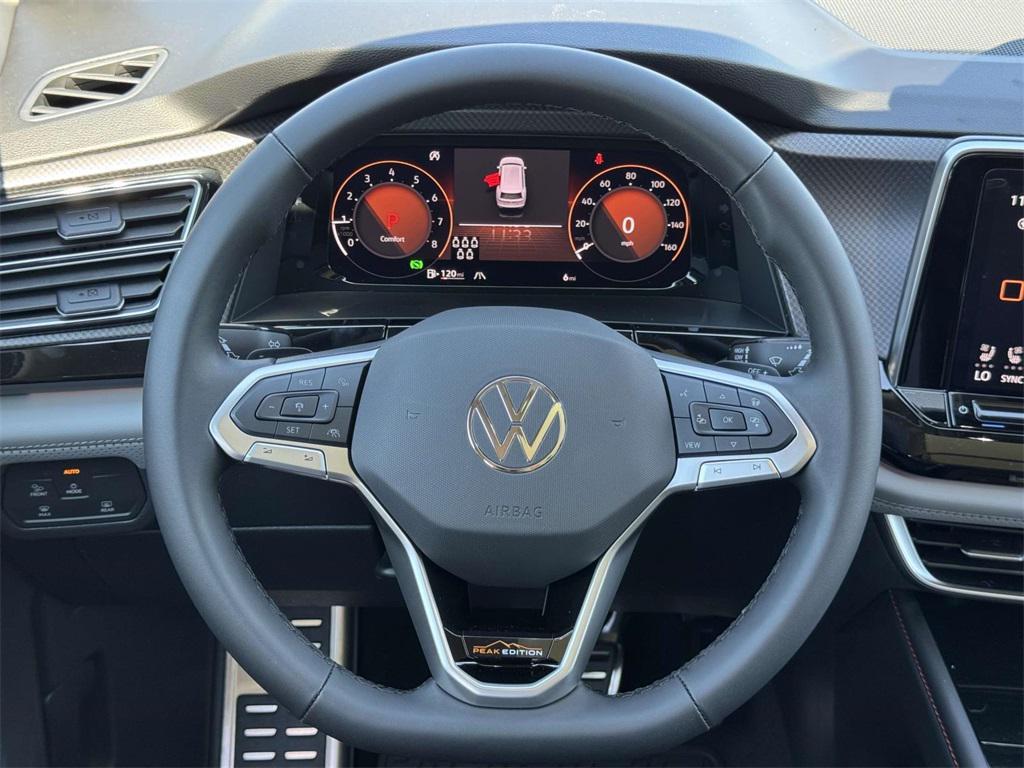 new 2025 Volkswagen Atlas car, priced at $47,946