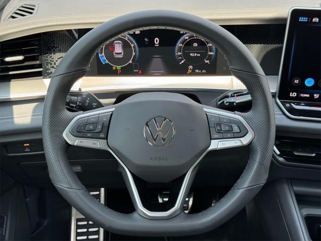 new 2025 Volkswagen Tiguan car, priced at $39,586