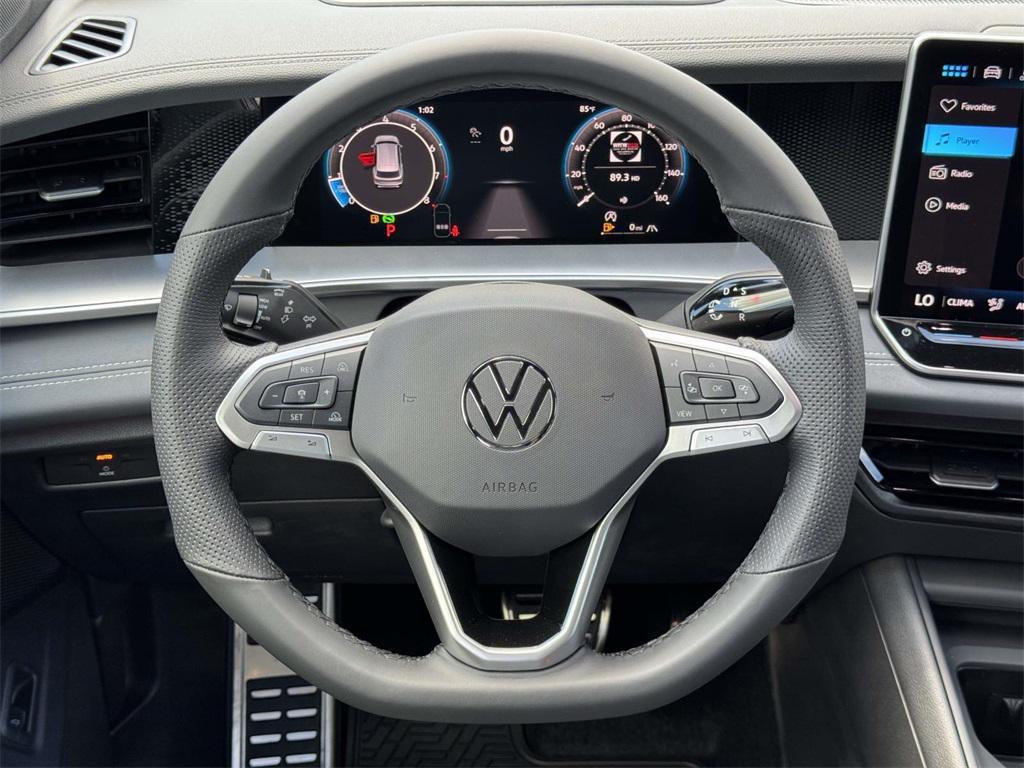 new 2025 Volkswagen Tiguan car, priced at $37,741
