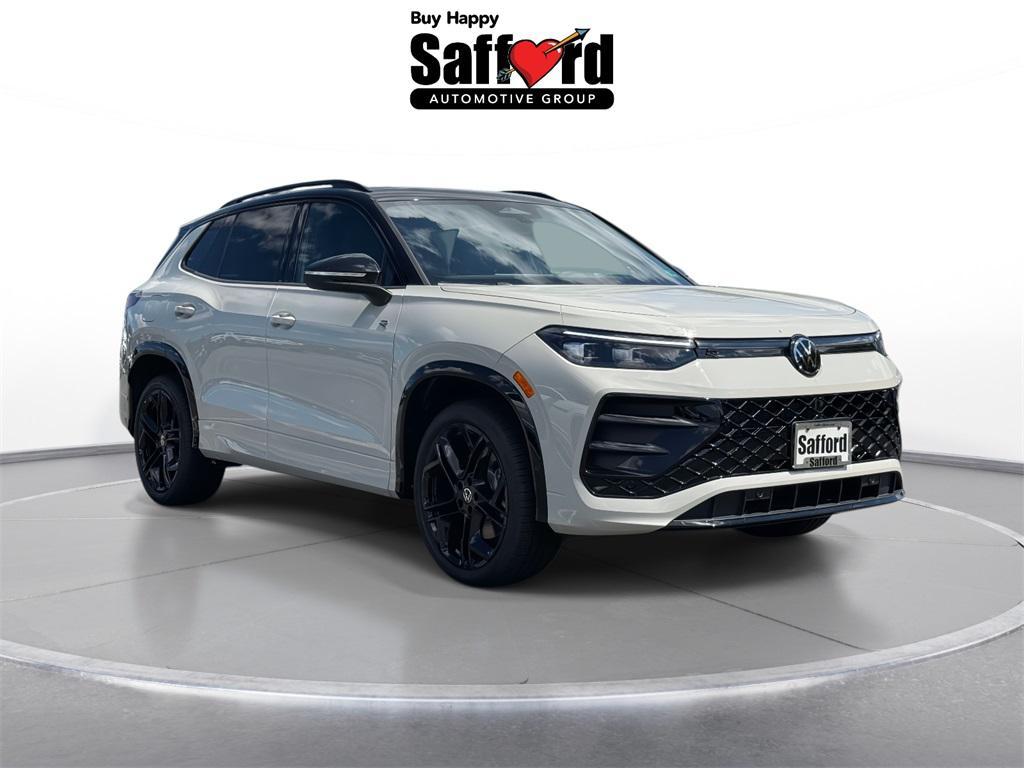 new 2025 Volkswagen Tiguan car, priced at $37,741
