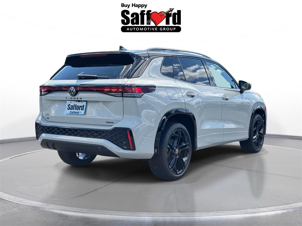 new 2025 Volkswagen Tiguan car, priced at $37,741