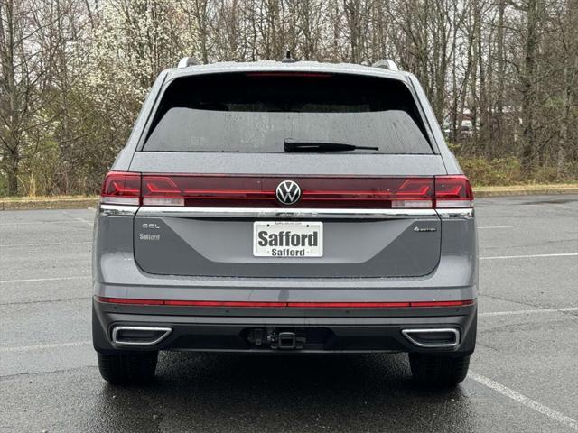 new 2025 Volkswagen Atlas car, priced at $49,806