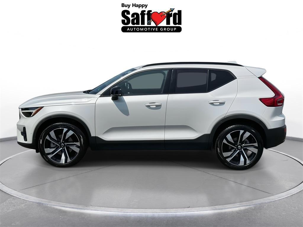 used 2024 Volvo XC40 car, priced at $33,272