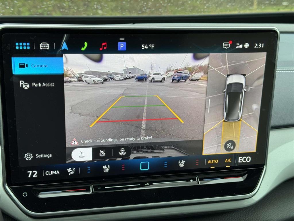 new 2025 Volkswagen ID.4 car, priced at $53,216