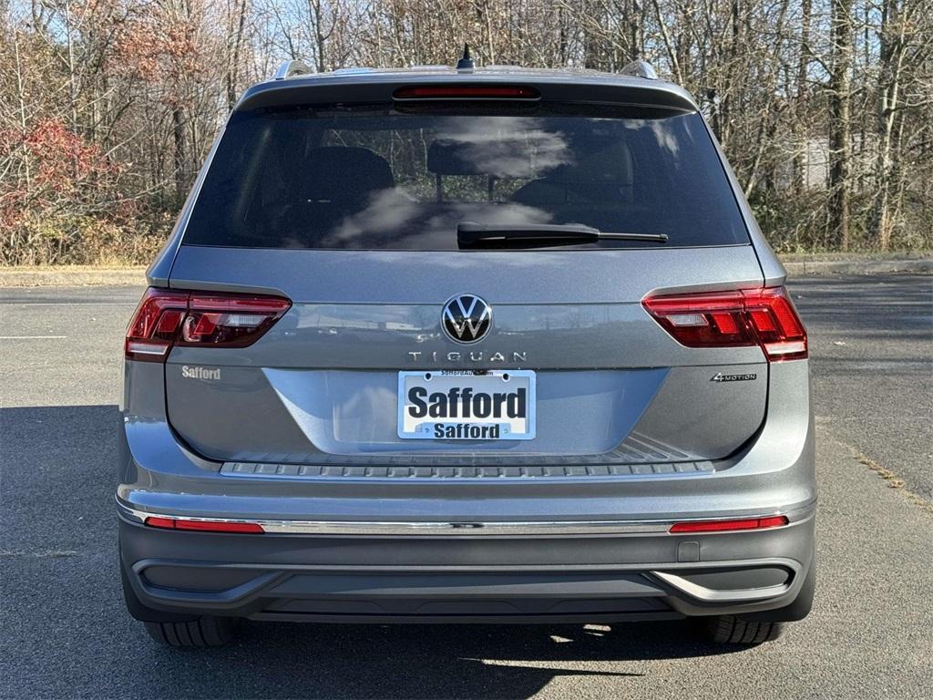 new 2024 Volkswagen Tiguan car, priced at $34,521