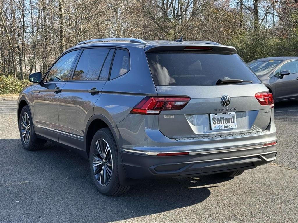 new 2024 Volkswagen Tiguan car, priced at $34,521