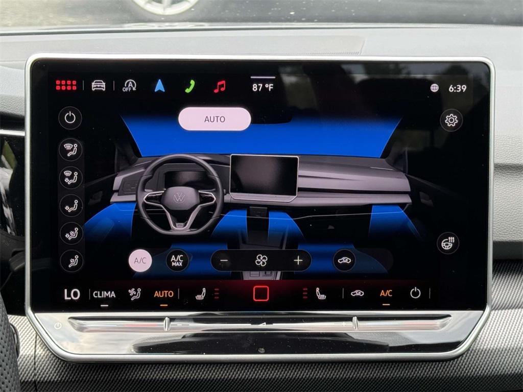 new 2025 Volkswagen Golf GTI car, priced at $37,665