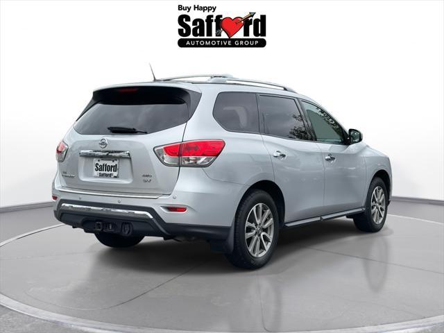 used 2014 Nissan Pathfinder car, priced at $6,500