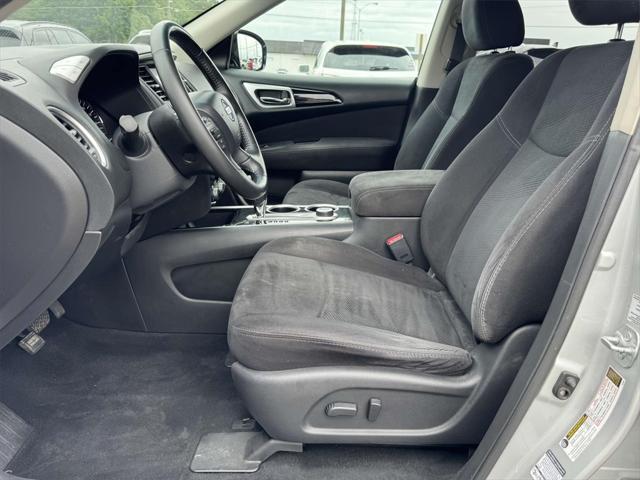 used 2014 Nissan Pathfinder car, priced at $6,500