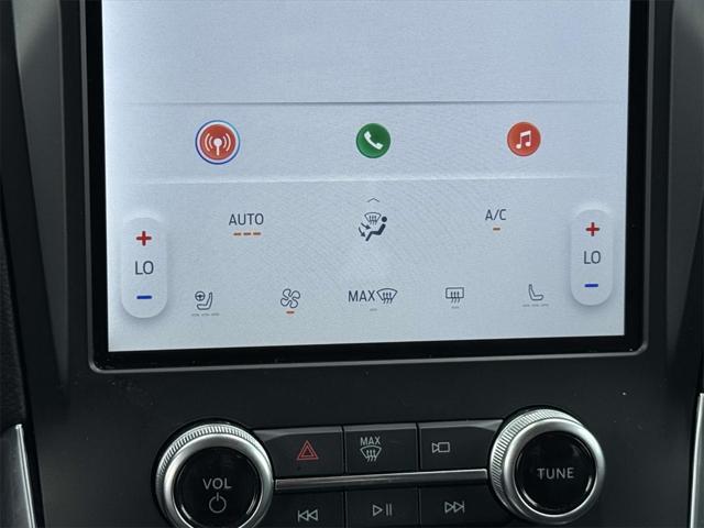 used 2024 Ford Edge car, priced at $26,598