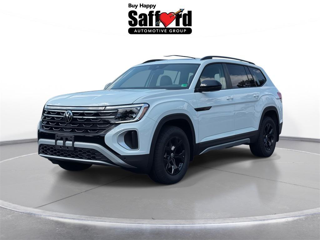 new 2025 Volkswagen Atlas car, priced at $48,641