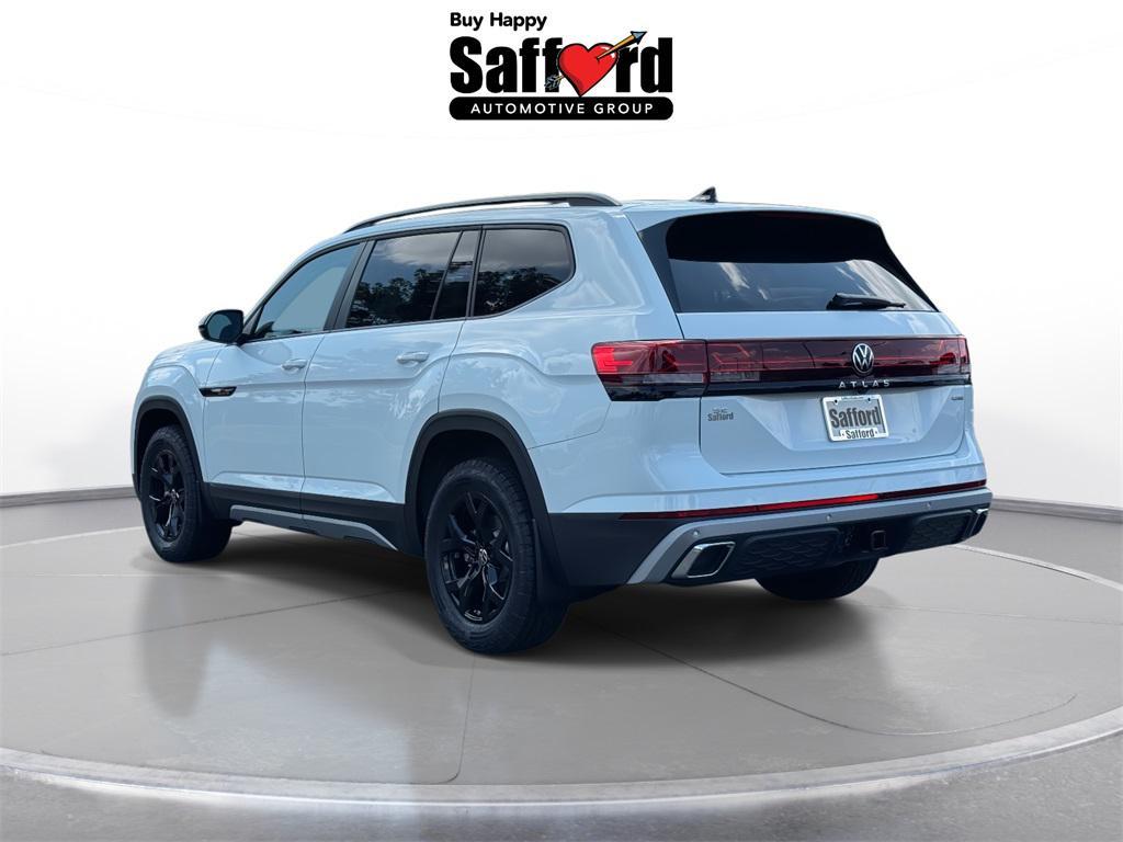new 2025 Volkswagen Atlas car, priced at $48,641