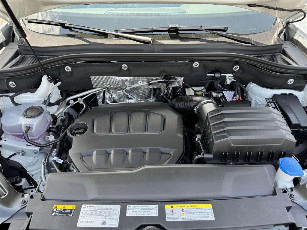 new 2025 Volkswagen Atlas car, priced at $48,641