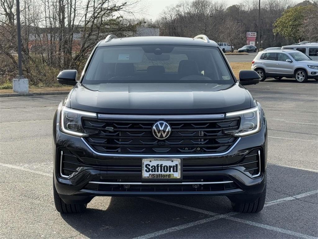 new 2025 Volkswagen Atlas car, priced at $54,406