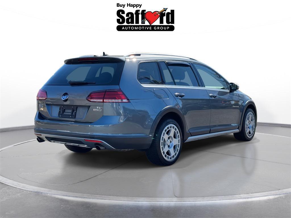 used 2018 Volkswagen Golf Alltrack car, priced at $14,000