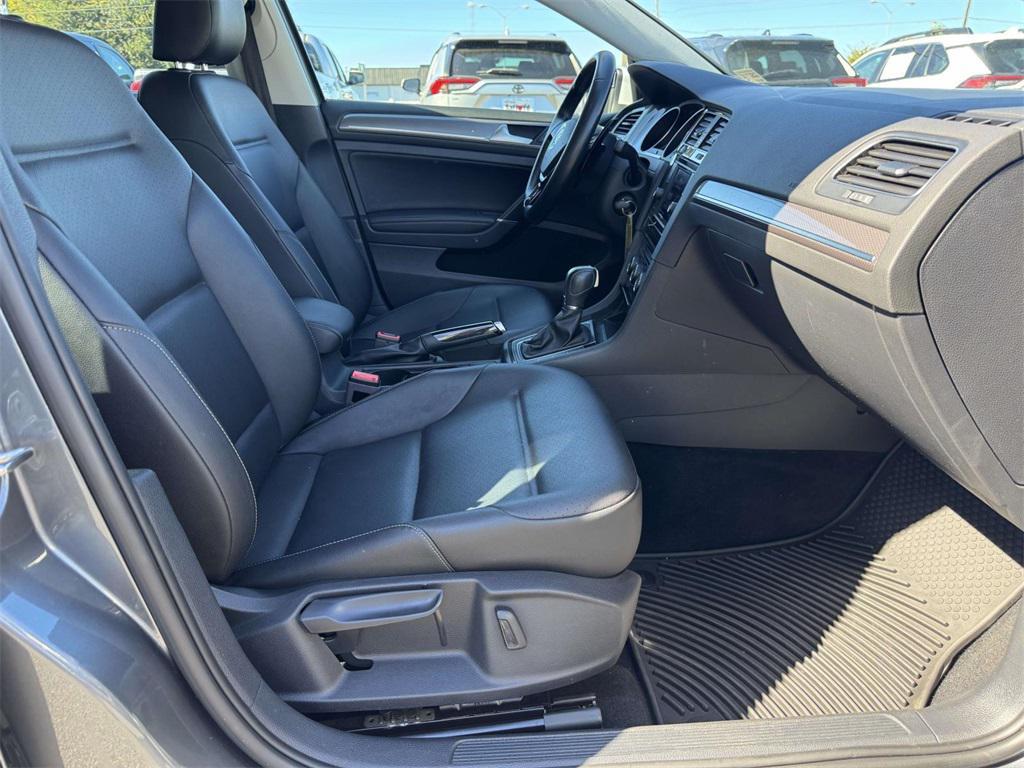 used 2018 Volkswagen Golf Alltrack car, priced at $14,000