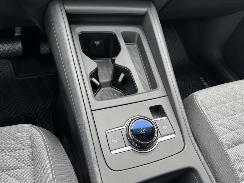 new 2025 Volkswagen Tiguan car, priced at $30,761