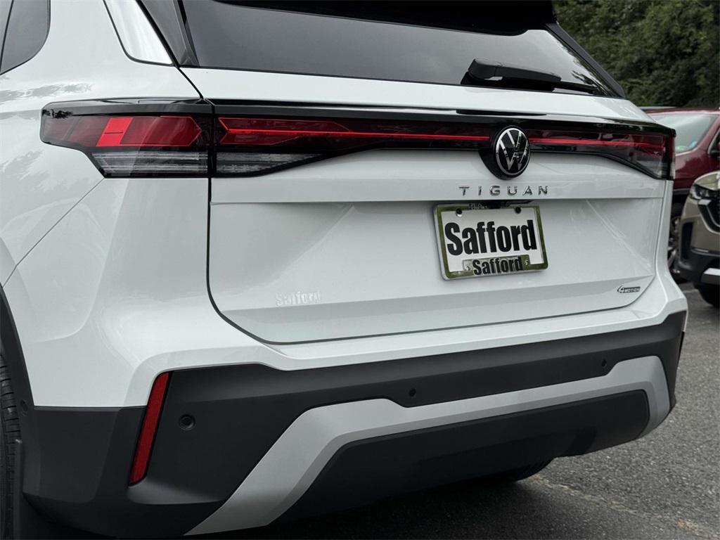 new 2025 Volkswagen Tiguan car, priced at $30,761