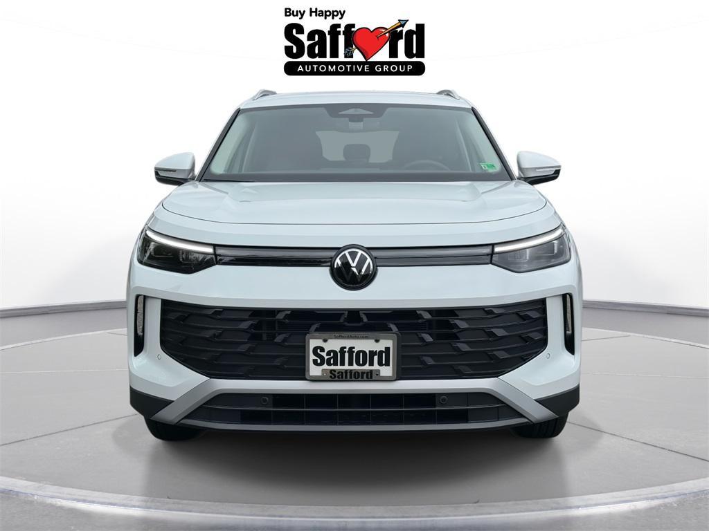 new 2025 Volkswagen Tiguan car, priced at $30,761