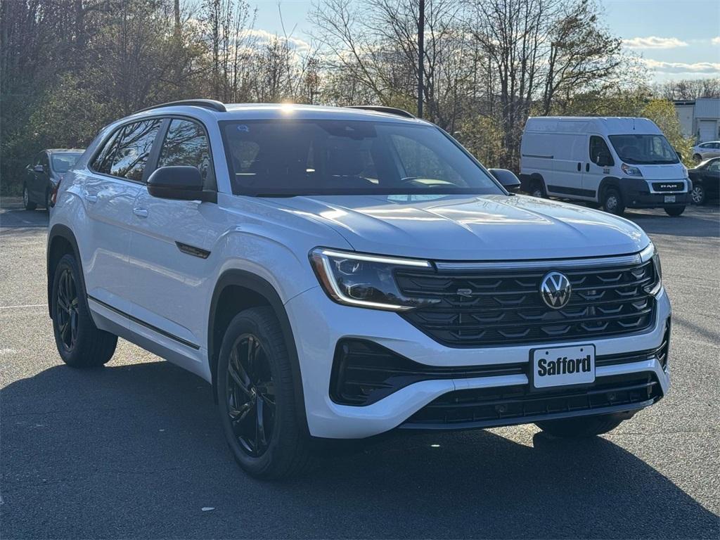 new 2025 Volkswagen Atlas Cross Sport car, priced at $50,731