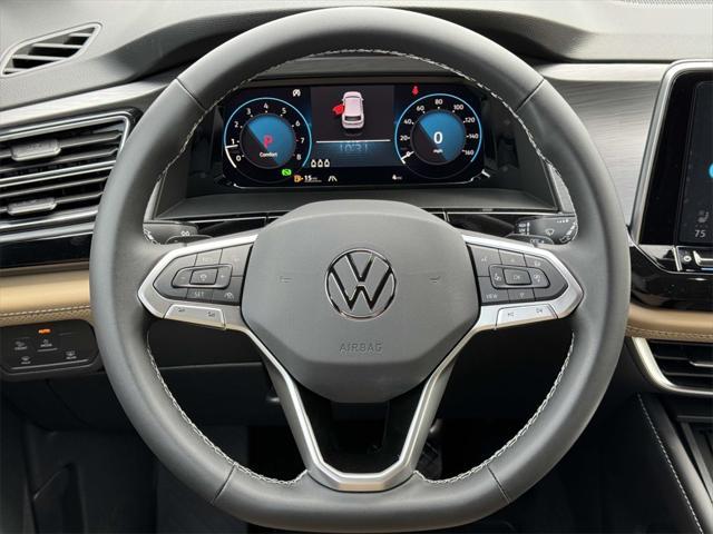 new 2025 Volkswagen Atlas Cross Sport car, priced at $38,016