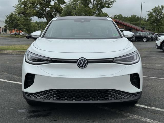 new 2025 Volkswagen ID.4 car, priced at $46,031