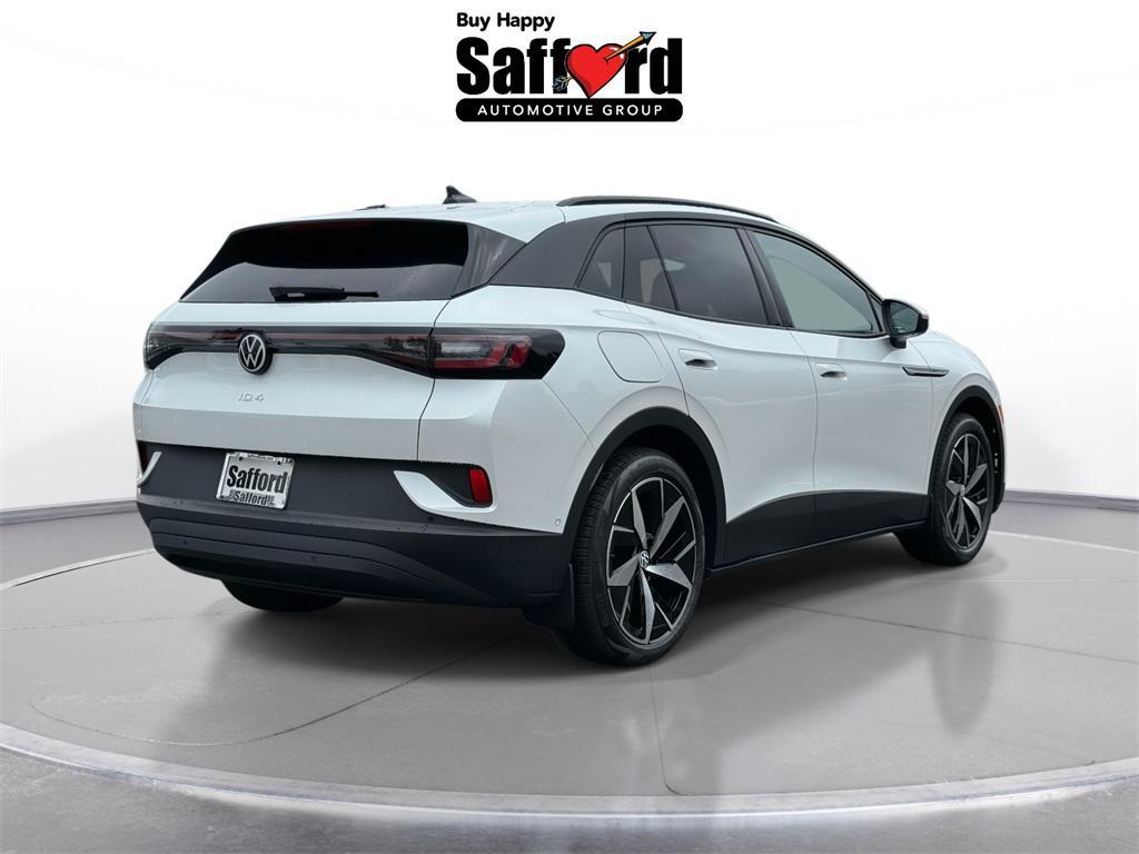 new 2025 Volkswagen ID.4 car, priced at $46,031