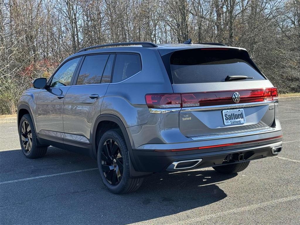 new 2025 Volkswagen Atlas car, priced at $47,895