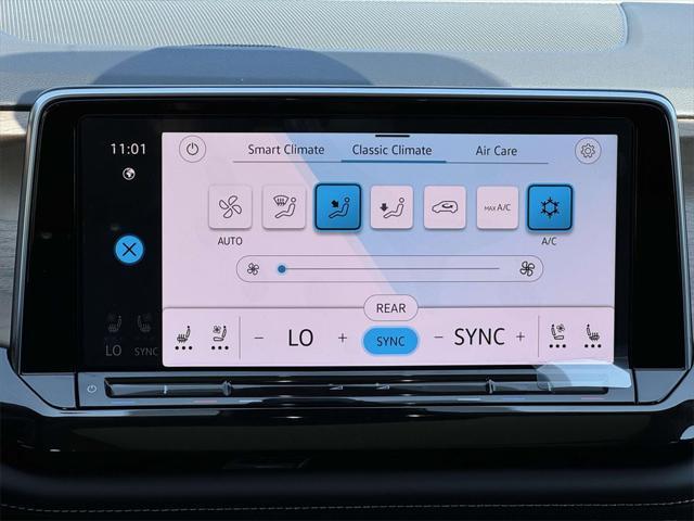 new 2025 Volkswagen Atlas car, priced at $44,471