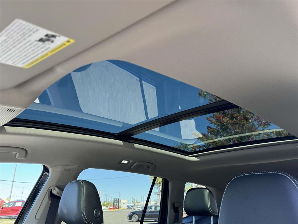 new 2026 Volkswagen Atlas car, priced at $49,799