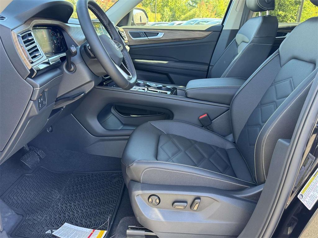 new 2026 Volkswagen Atlas car, priced at $49,799