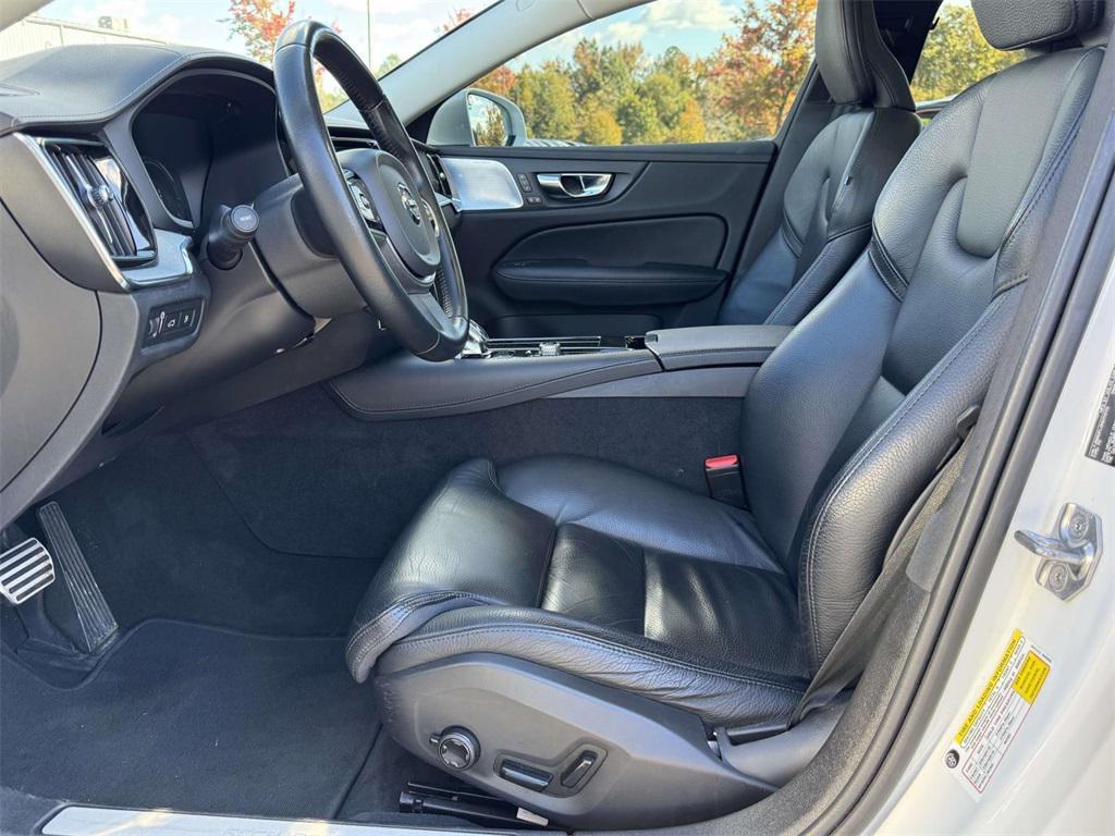 used 2021 Volvo S60 Recharge Plug-In Hybrid car, priced at $29,889