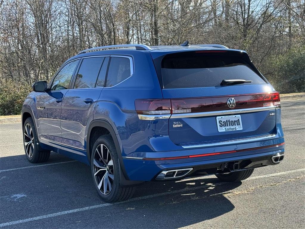 new 2025 Volkswagen Atlas car, priced at $55,504