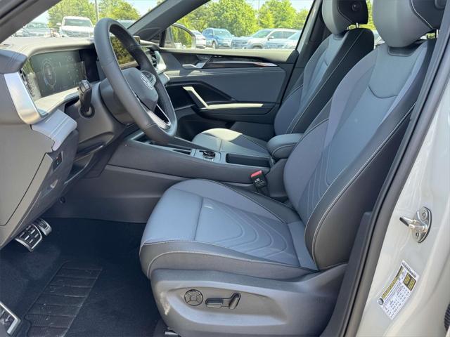 new 2025 Volkswagen Tiguan car, priced at $39,659