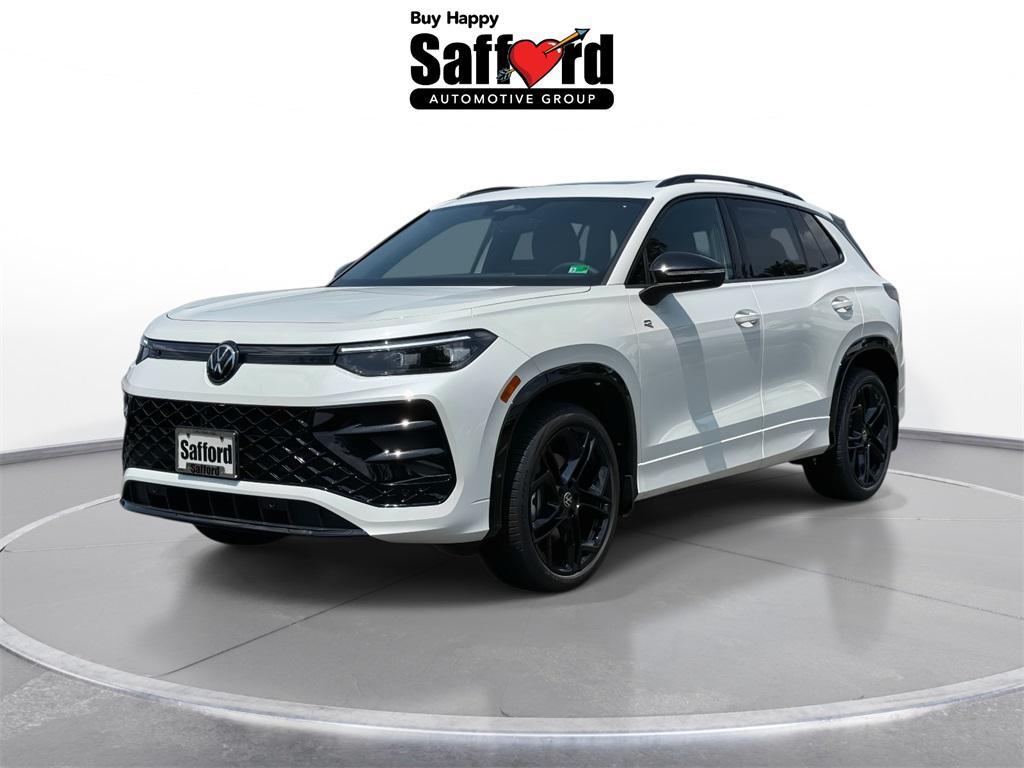 new 2025 Volkswagen Tiguan car, priced at $37,051