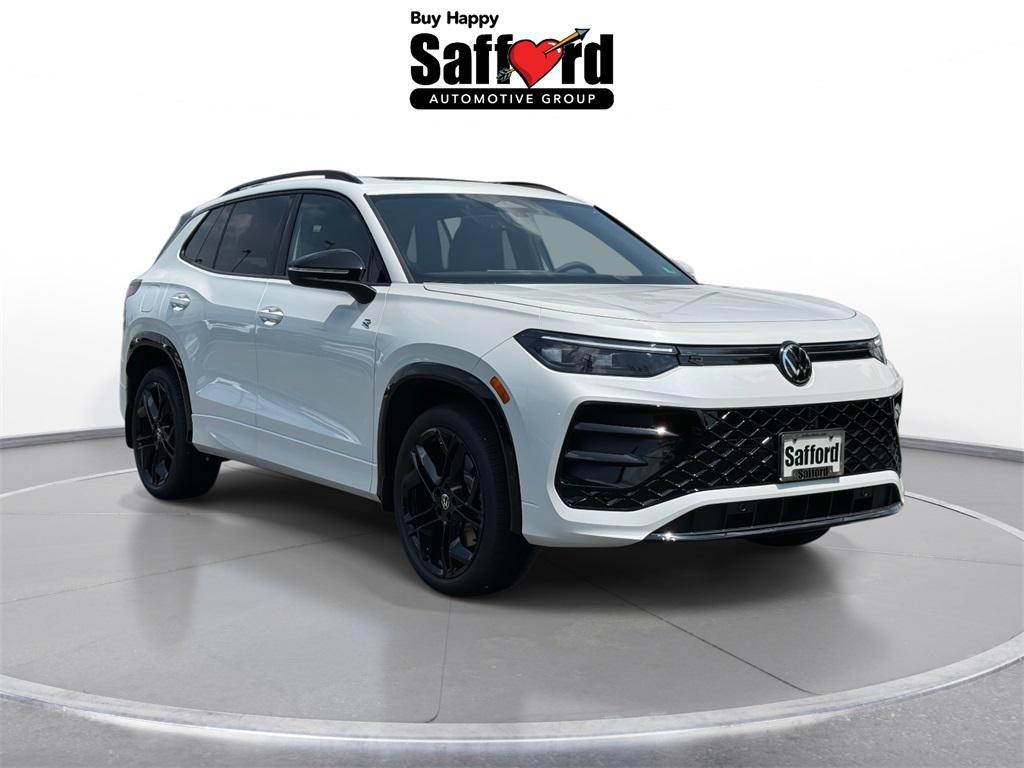 new 2025 Volkswagen Tiguan car, priced at $37,051