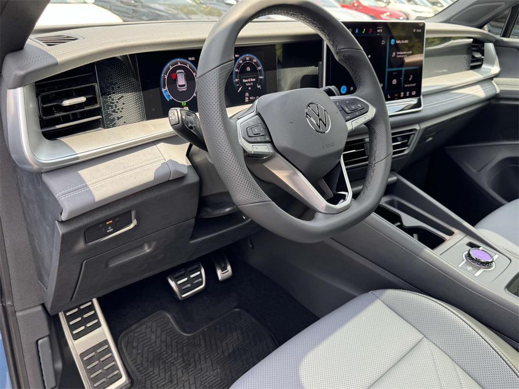 new 2025 Volkswagen Tiguan car, priced at $36,941