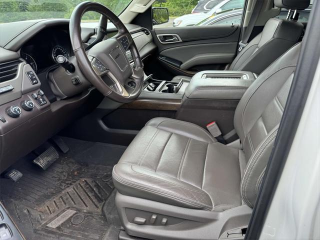 used 2019 GMC Yukon XL car, priced at $35,808