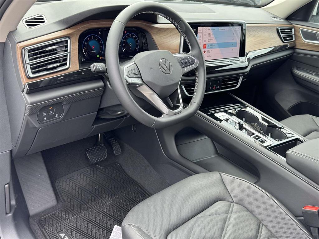 new 2026 Volkswagen Atlas car, priced at $48,204