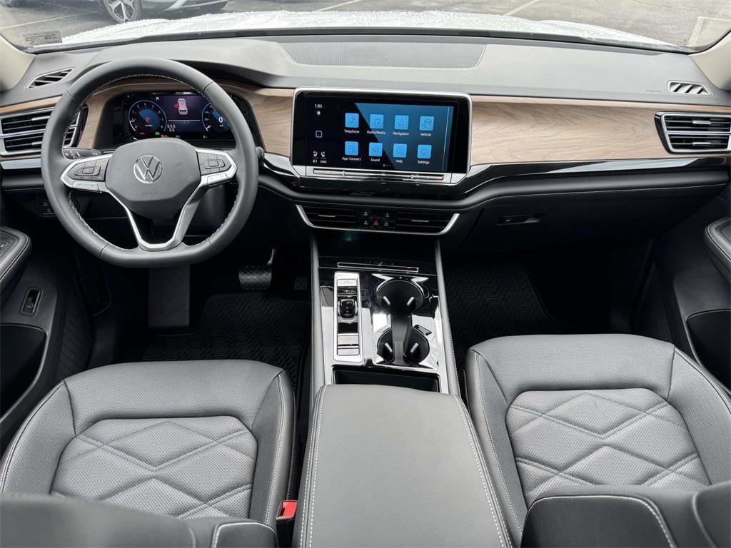 new 2026 Volkswagen Atlas car, priced at $48,204