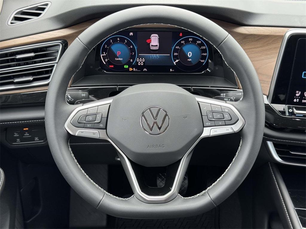 new 2026 Volkswagen Atlas car, priced at $48,204