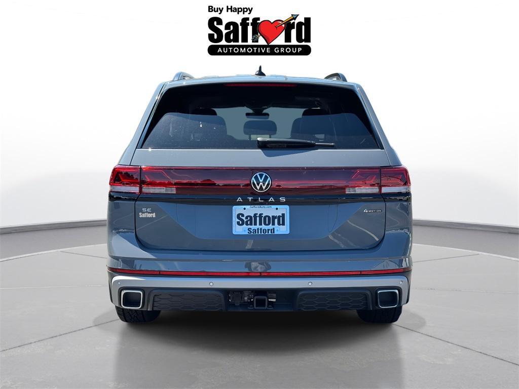 new 2025 Volkswagen Atlas car, priced at $48,171